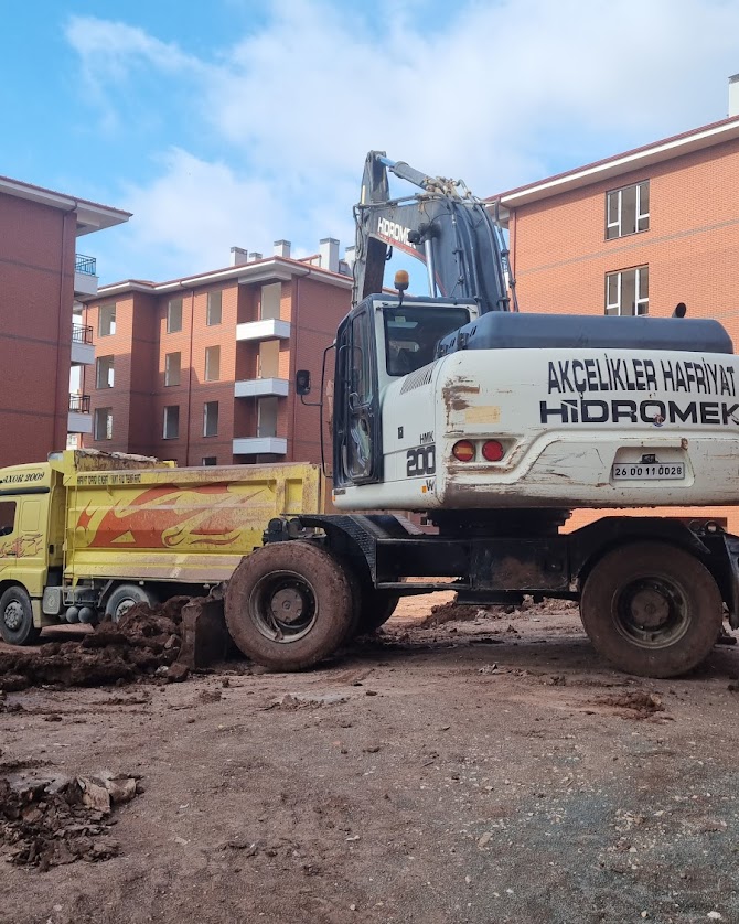 Şantiye Hafriyat Çalışması